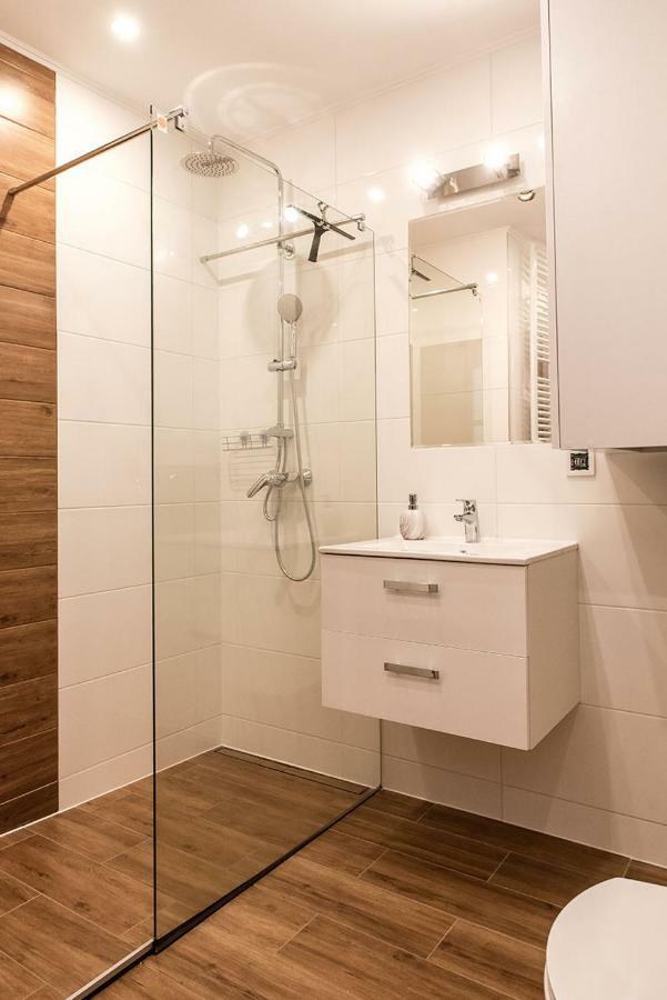 Apartament Na Wyspie Piasek Apartman Kłodzko Kültér fotó